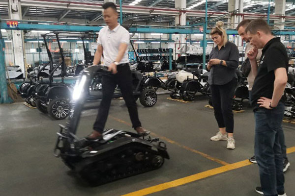 2024 Rancangan dari peniaga kereta salji